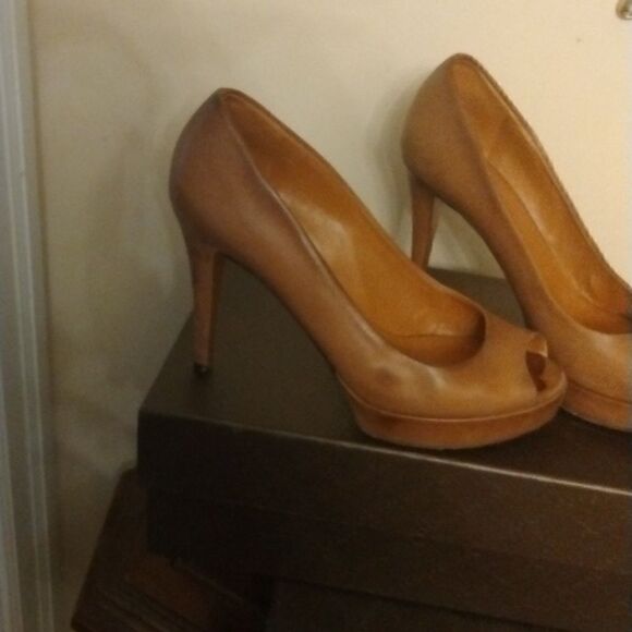 Gucci   - Picture 2 of 10